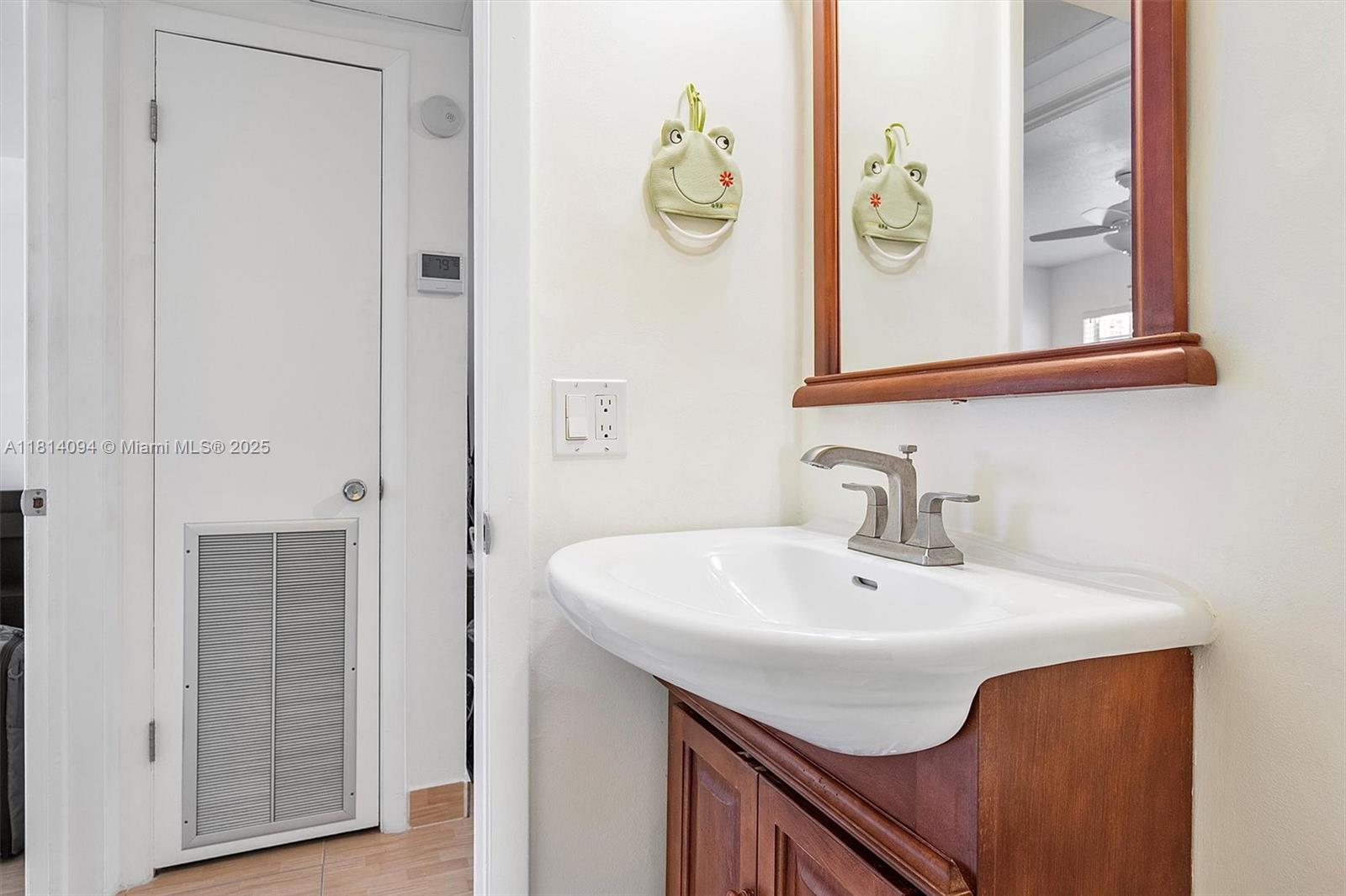 TWELVE PILLARS CO-OP - Residential
