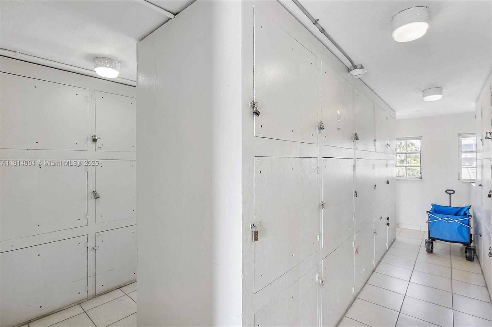 TWELVE PILLARS CO-OP - Residential