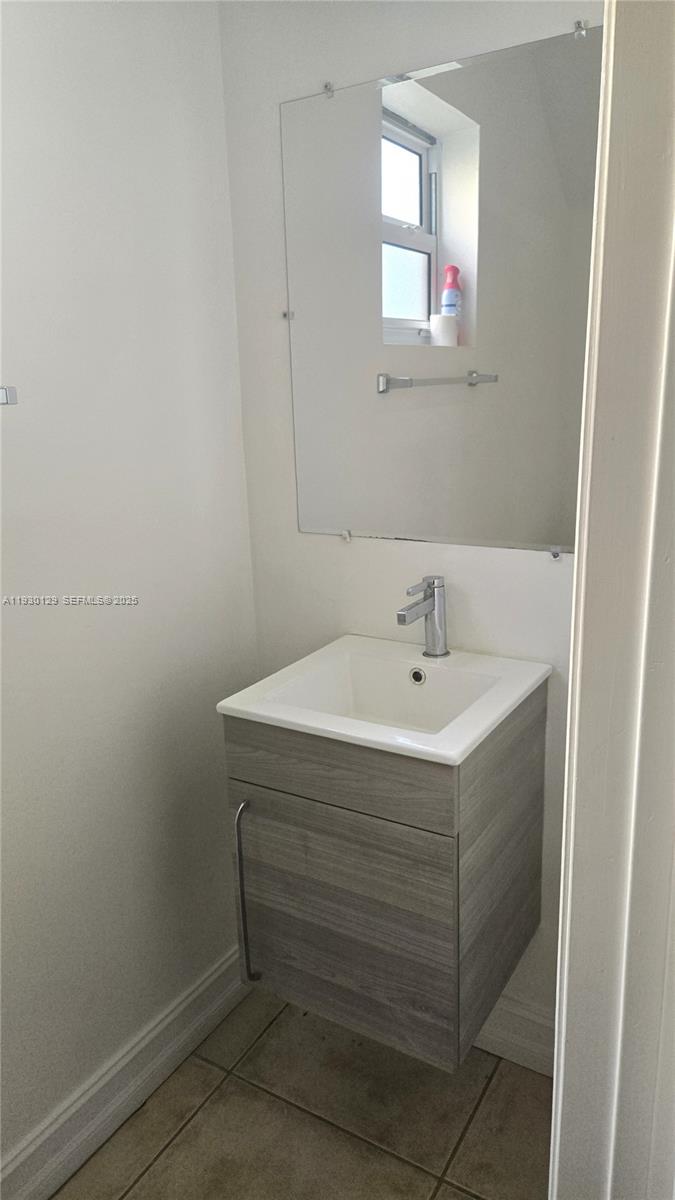 SEMINOLE FOREST - Residential Lease