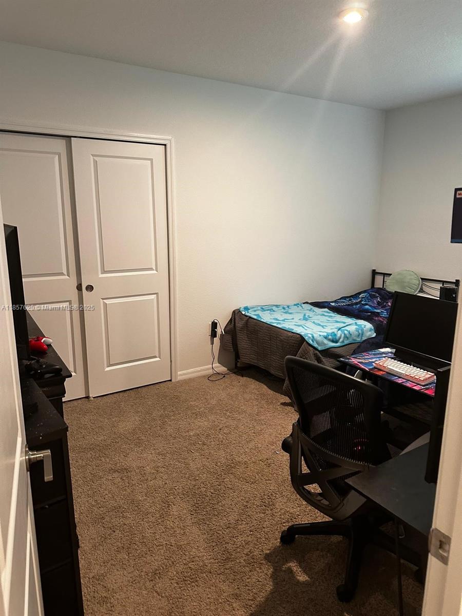 TIERRA DEL SOL EAST - Residential