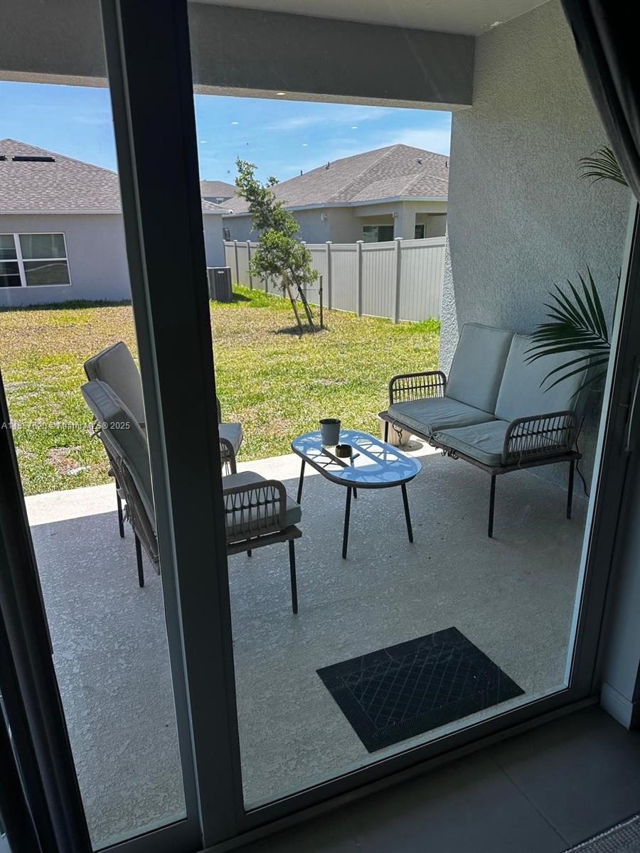 TIERRA DEL SOL EAST - Residential