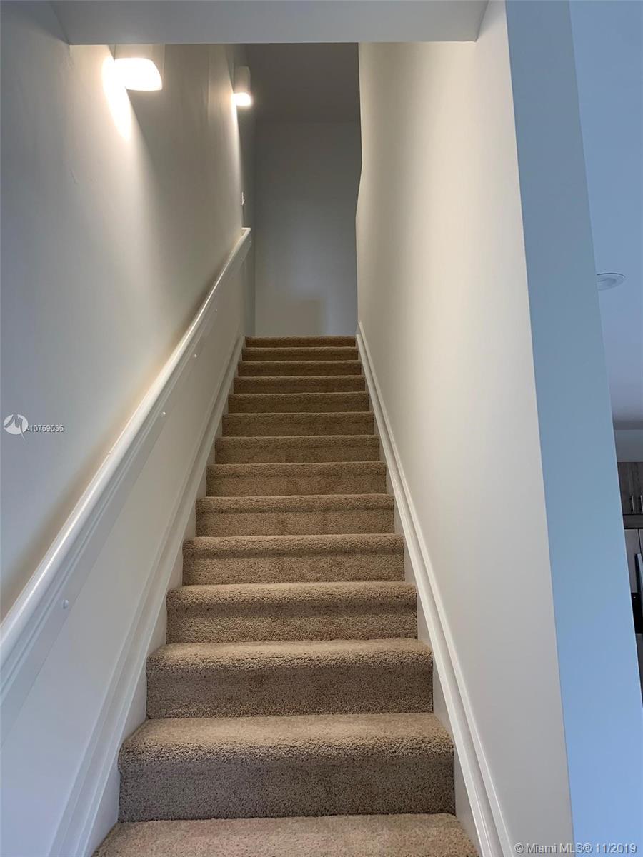 BAHIA DELRAY TOWNHOMES - Residential