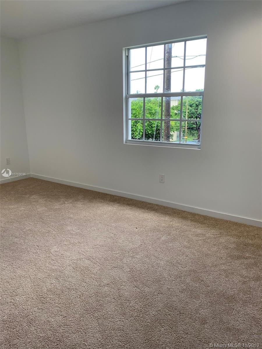 BAHIA DELRAY TOWNHOMES - Residential