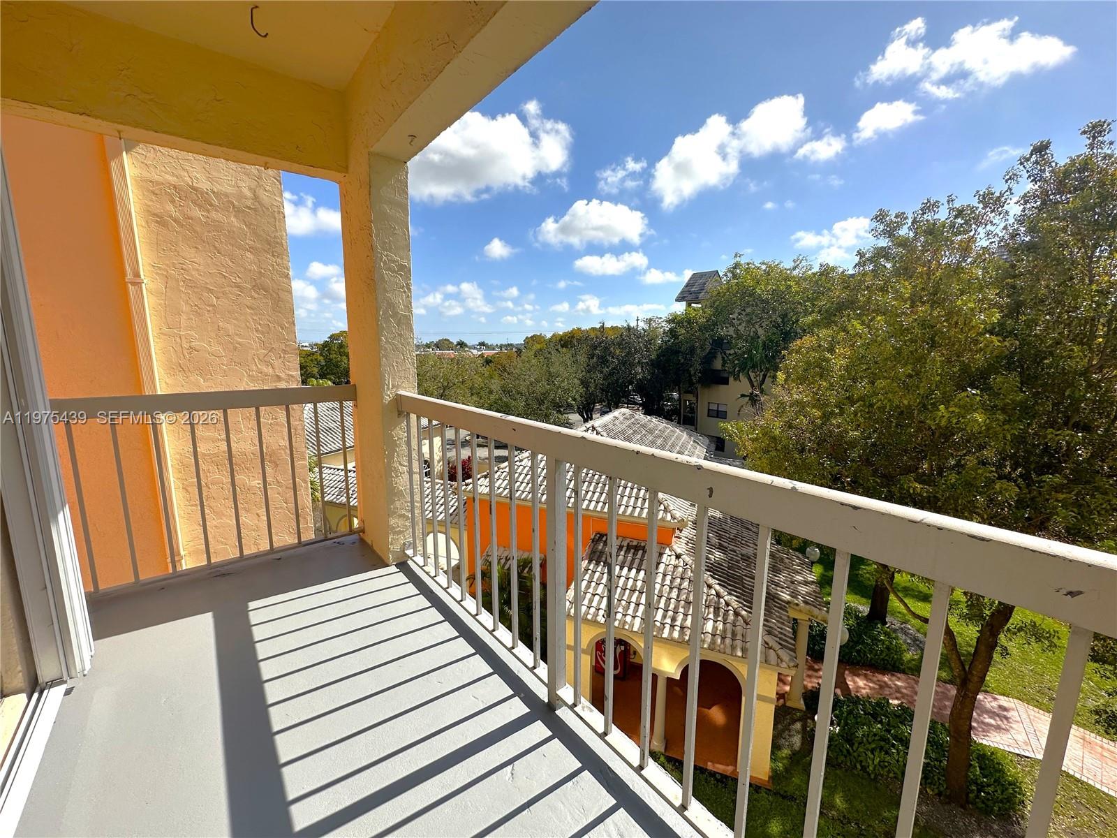 LAS VISTAS AT DORAL CONDO - Residential Lease