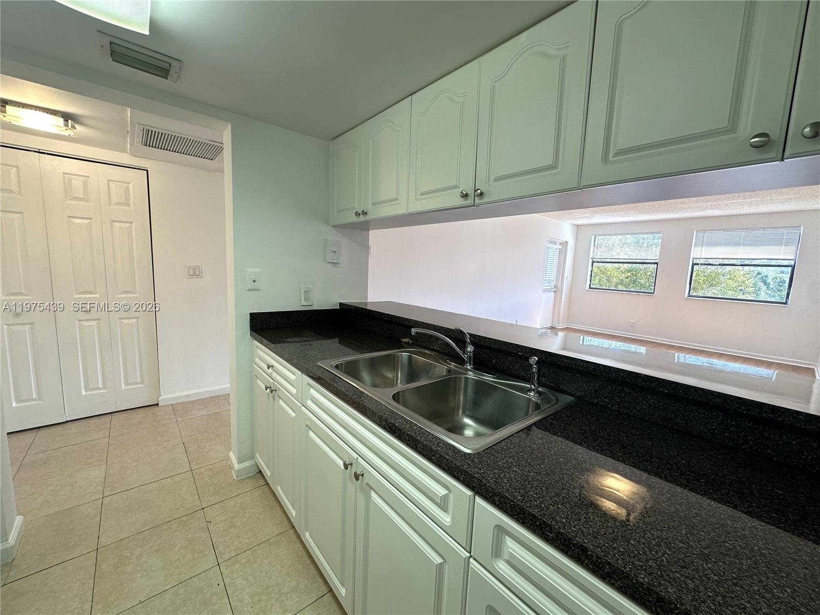LAS VISTAS AT DORAL CONDO - Residential Lease