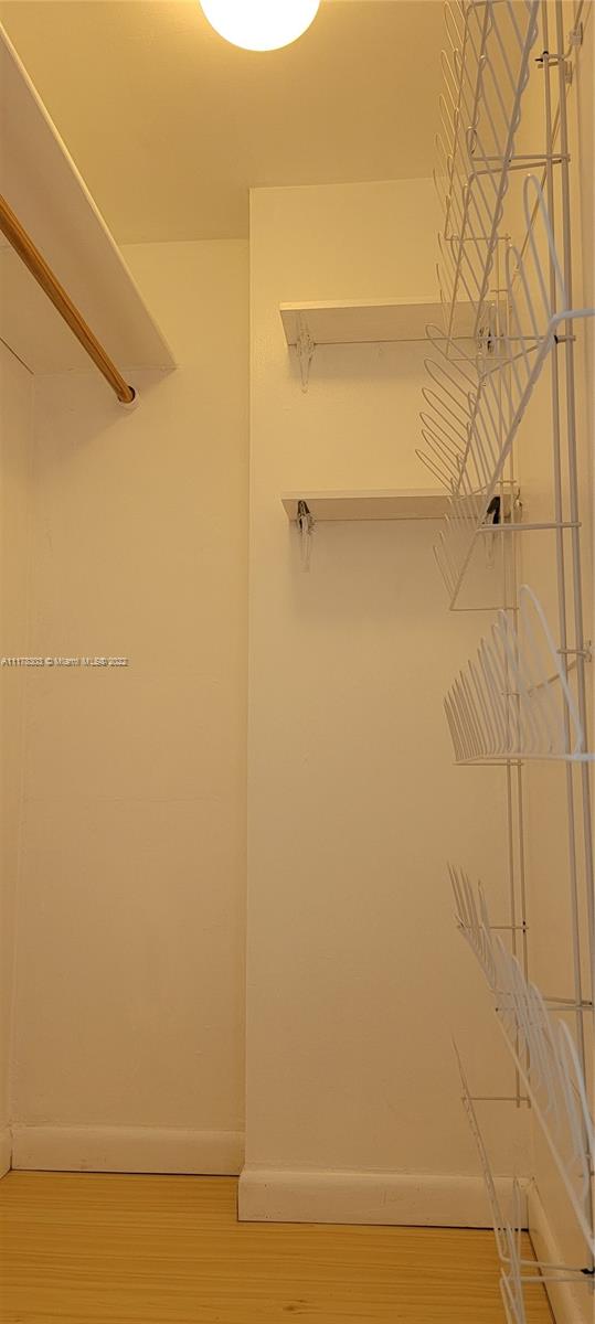 ENSENADA CONDO BLDG E-II - Residential Lease