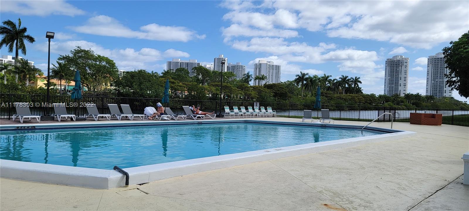 ENSENADA CONDO BLDG E-II - Residential Lease