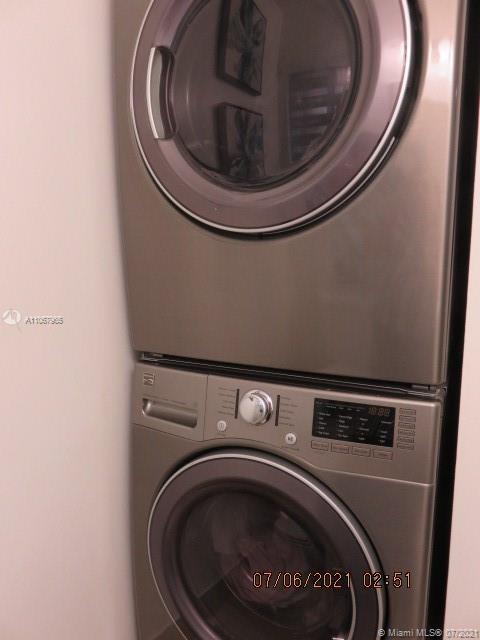 WEITZER SERENA LAKES TOWN - Residential