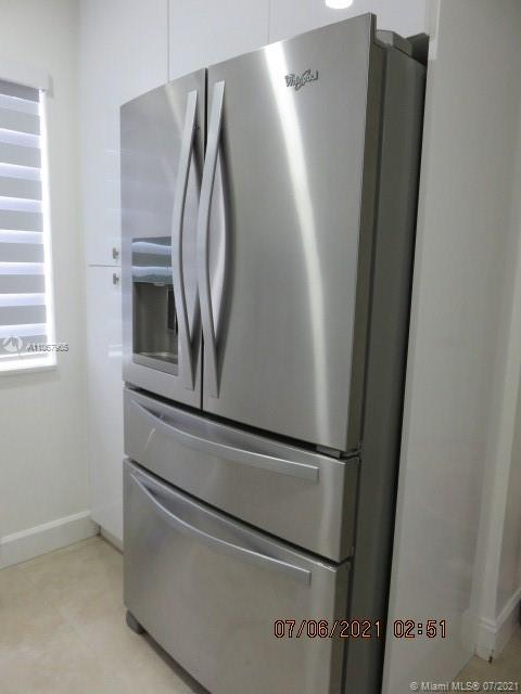 WEITZER SERENA LAKES TOWN - Residential