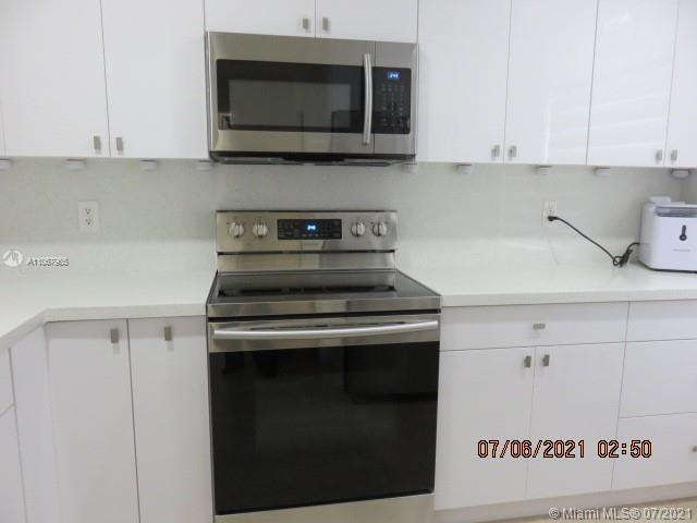 WEITZER SERENA LAKES TOWN - Residential