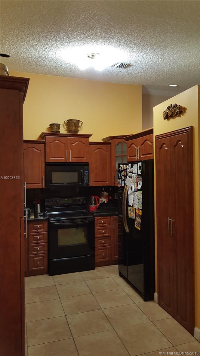 Angelica Gardens At Lakes - Residential