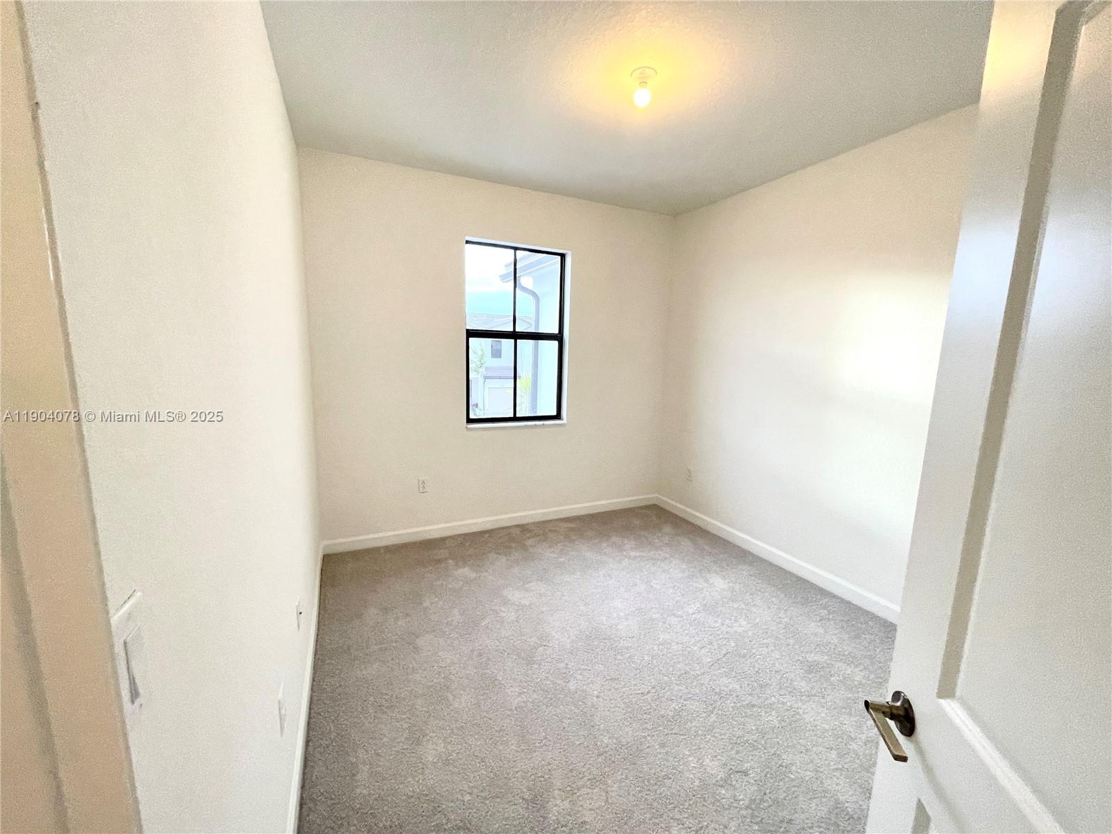 SIENA RESERVE - Residential