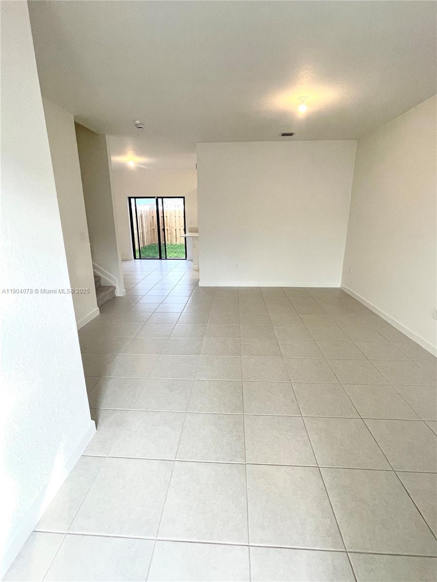 SIENA RESERVE - Residential