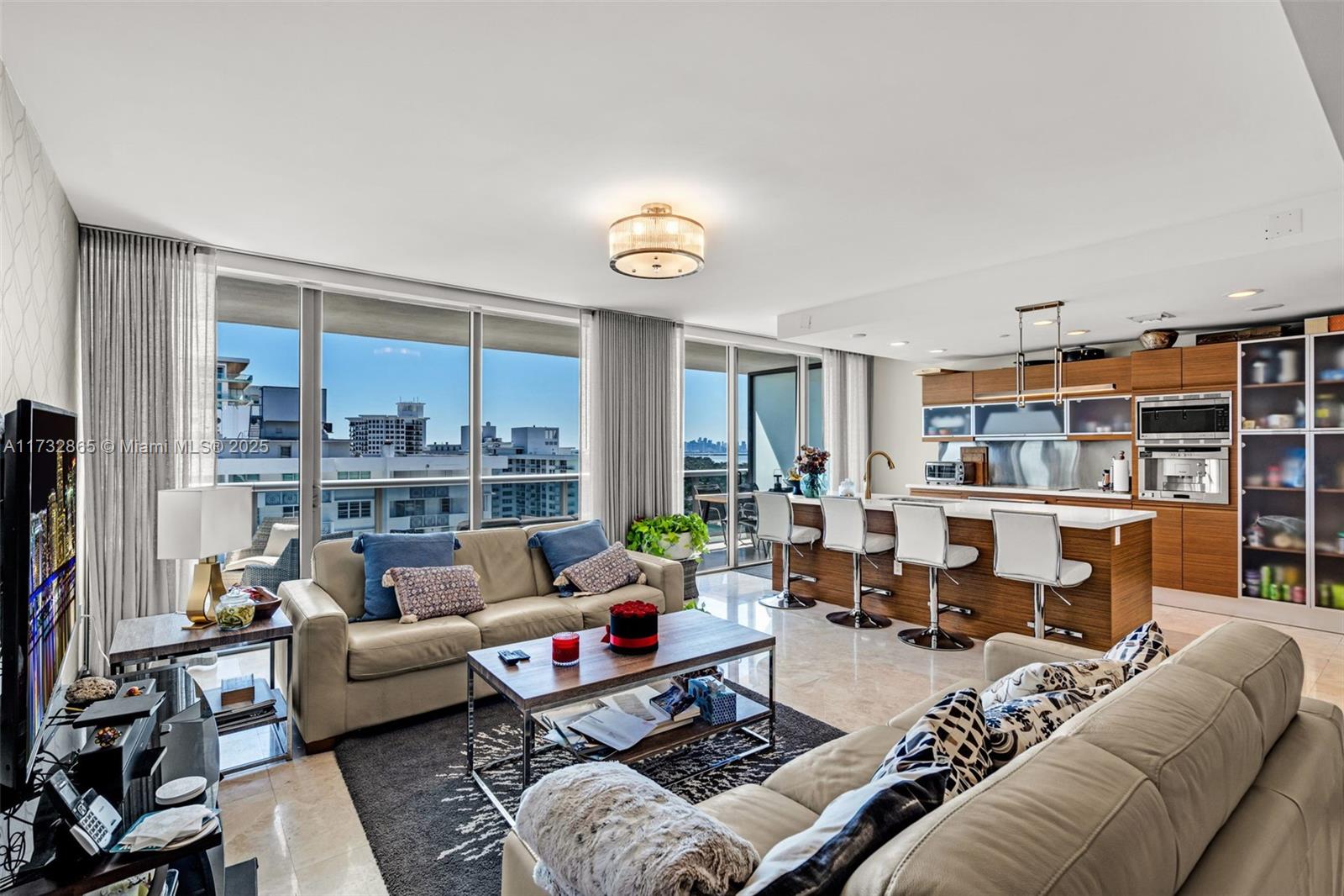 5875 Collins Ave 1704
