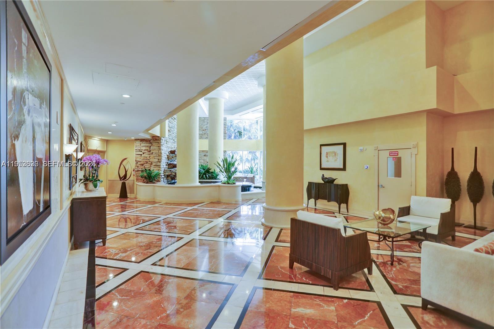 20281 E Country Club Dr M6