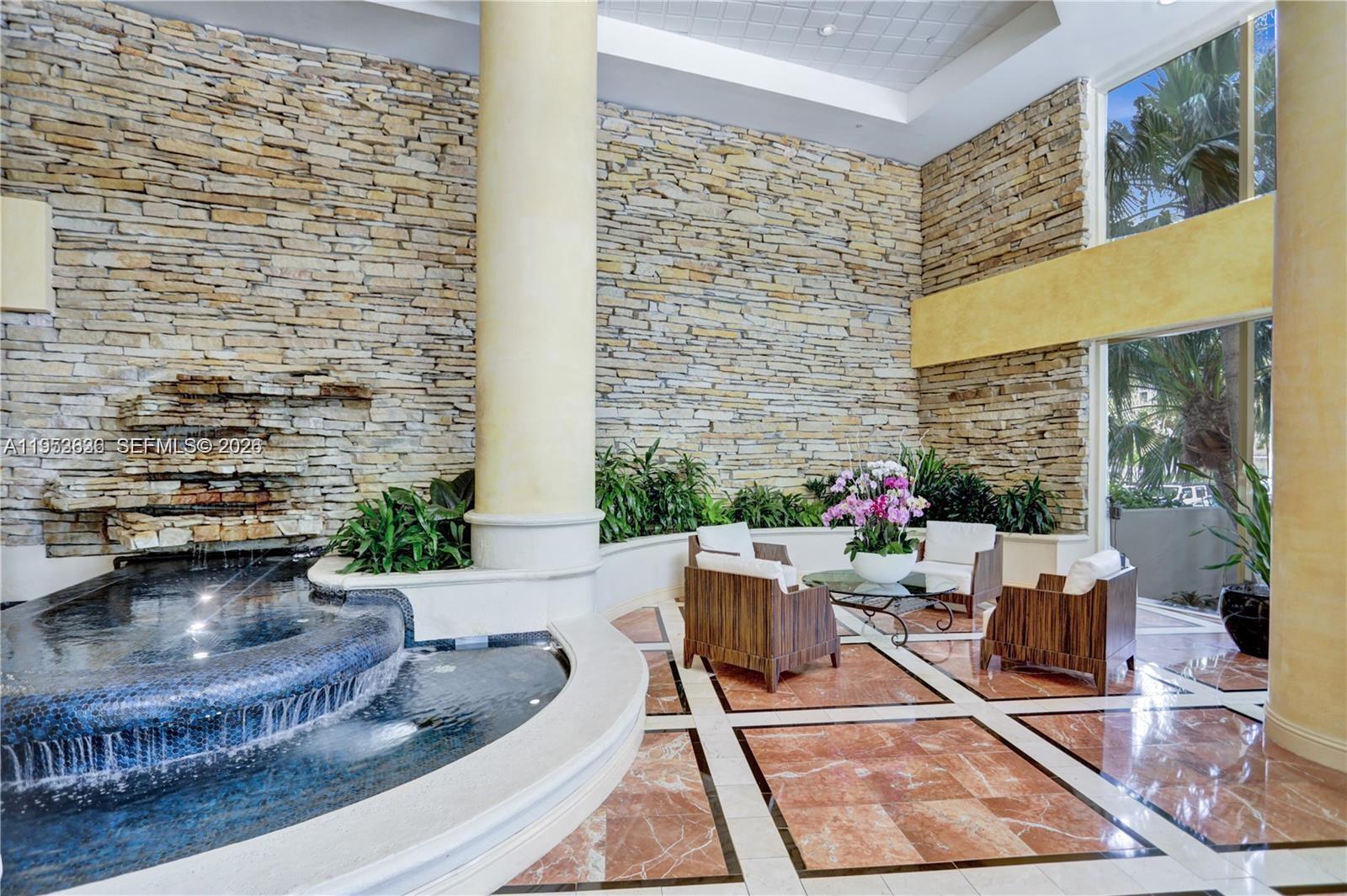 20281 E Country Club Dr M6