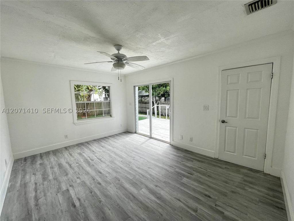 Photo of 820 SE 12th St #2, Fort Lauderdale, FL 33316 (MLS # A12071410)