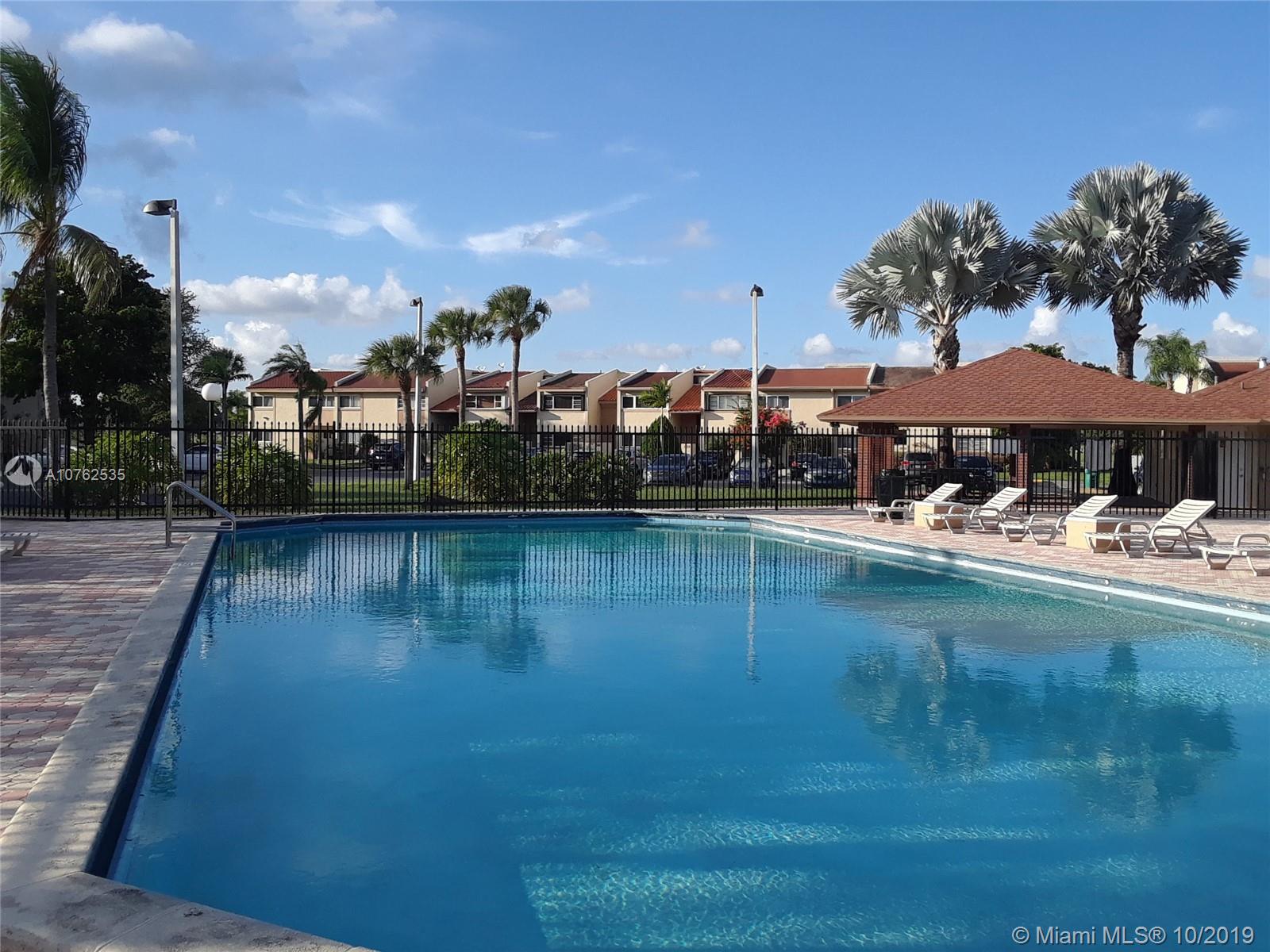 CATALONIA LAKE VILLAS - Residential Lease