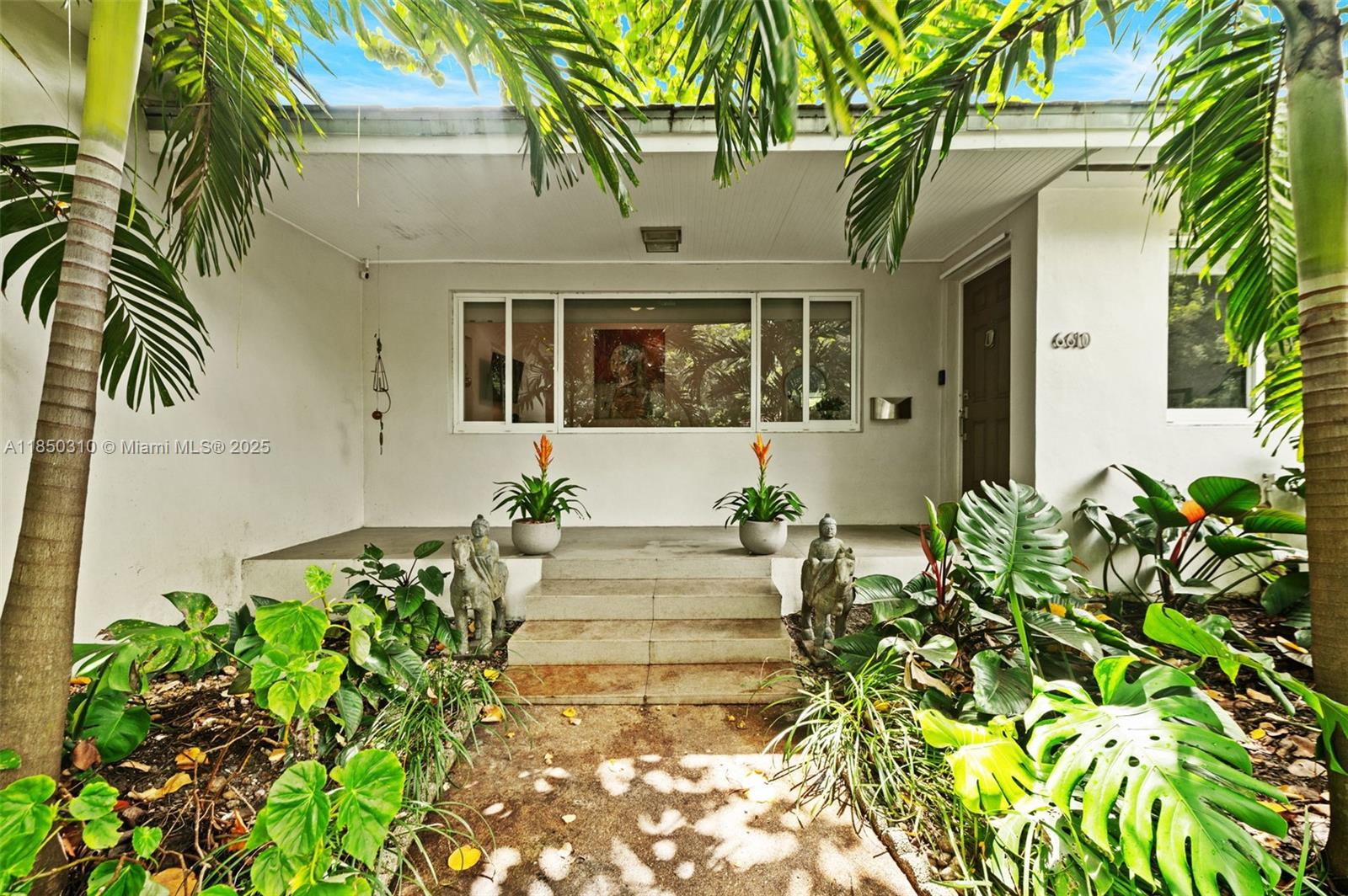 CORAL GABLES RIVIERA SEC - Residential