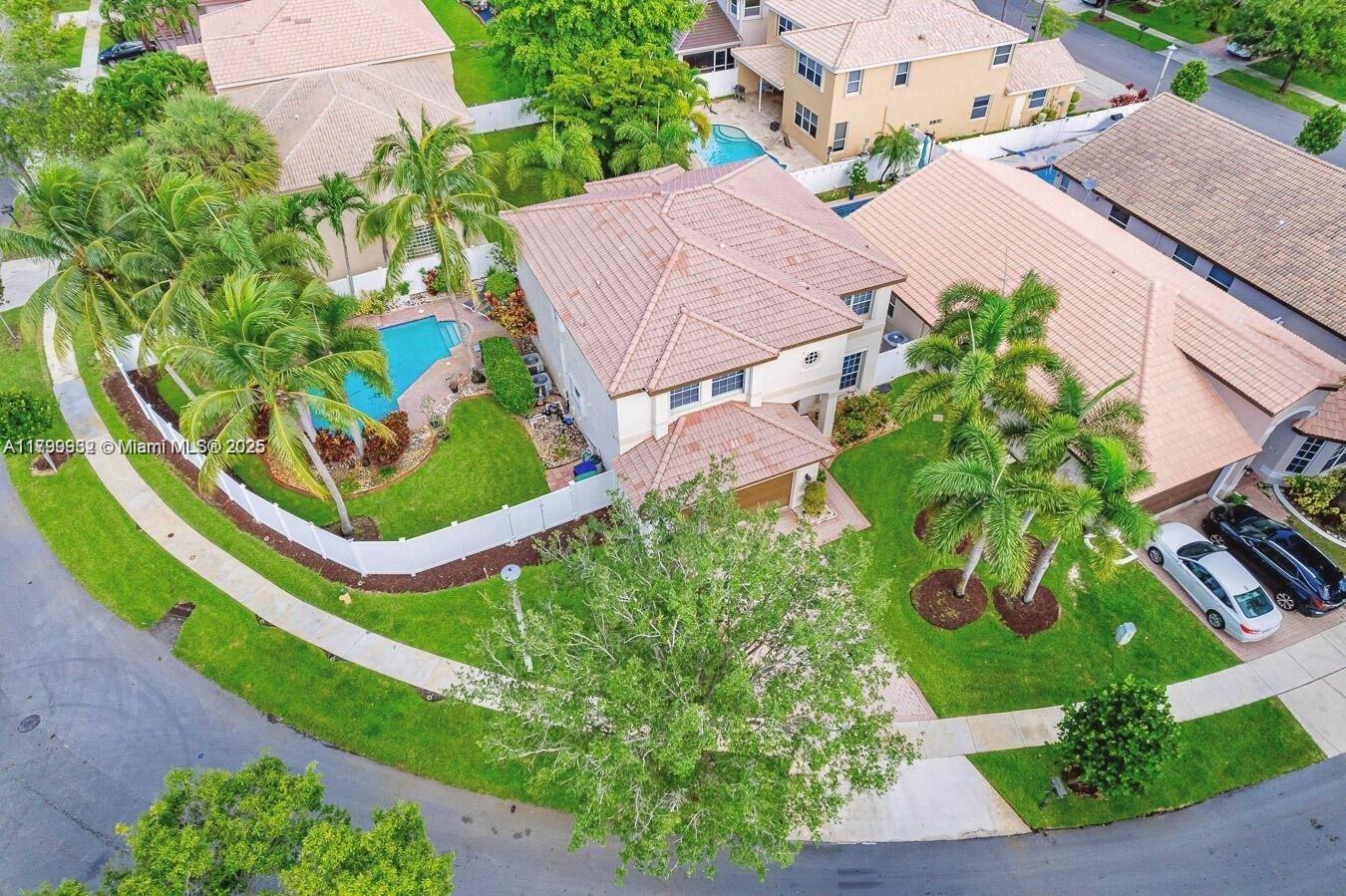Property for Sale at 3372 Sw 179th Ave, Miramar, Broward County, Florida - Bedrooms: 4 
Bathrooms: 4  - $925,000