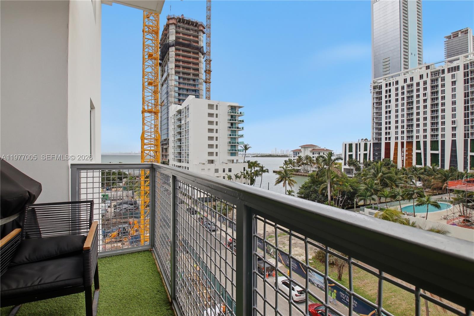 EMILIA CONDO - Residential