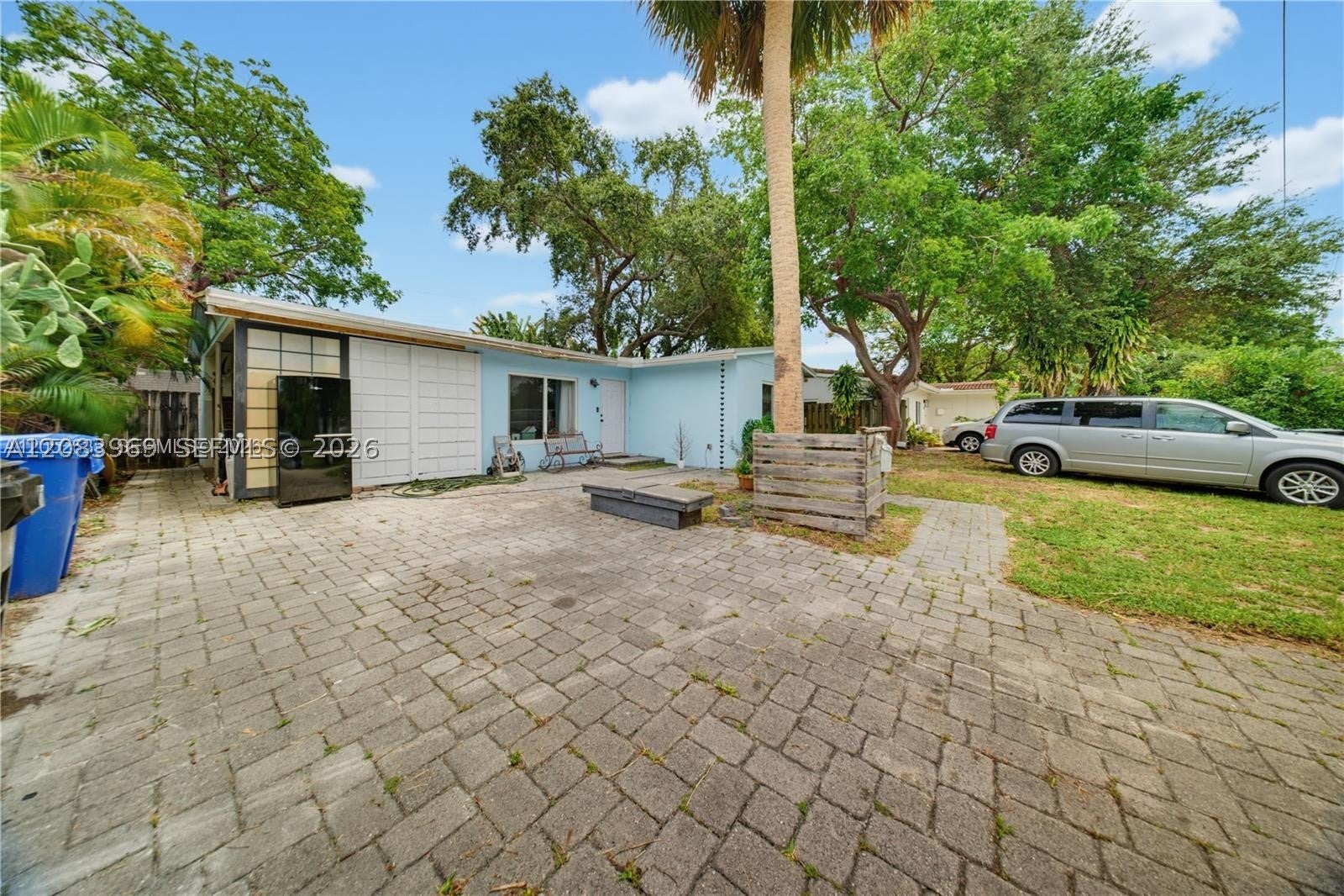 315 SW 19th St