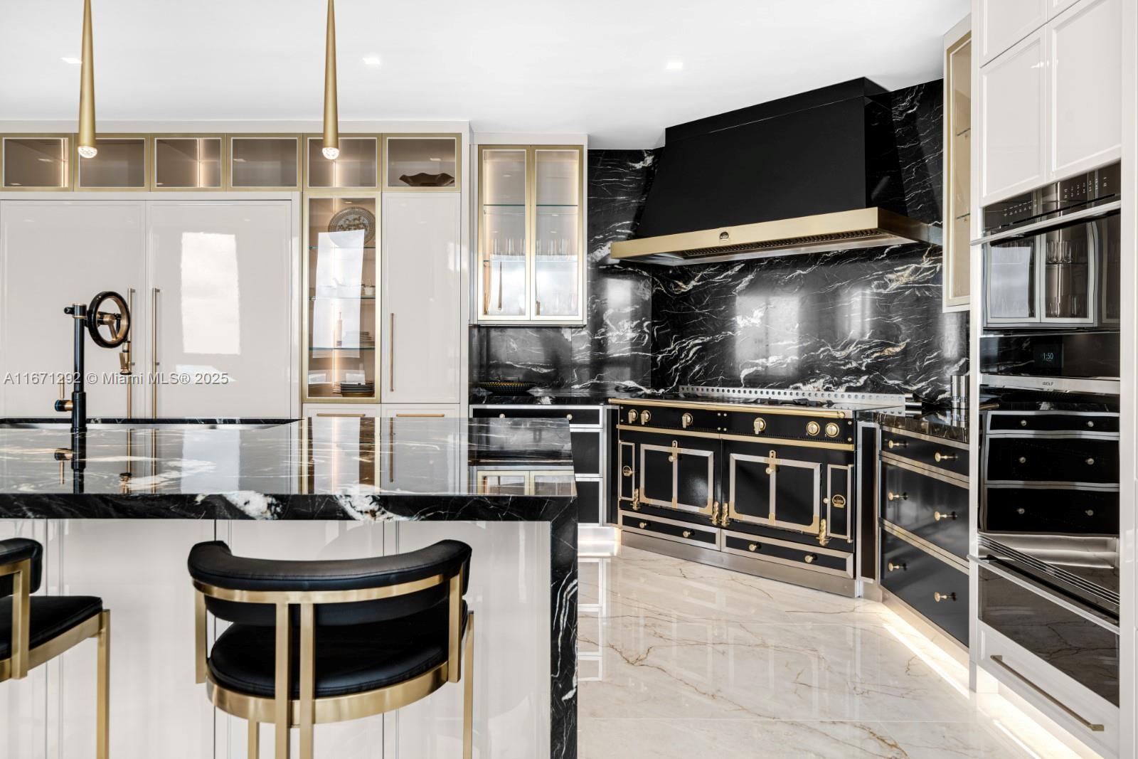 17749 COLLINS AVENUE COND - Residential