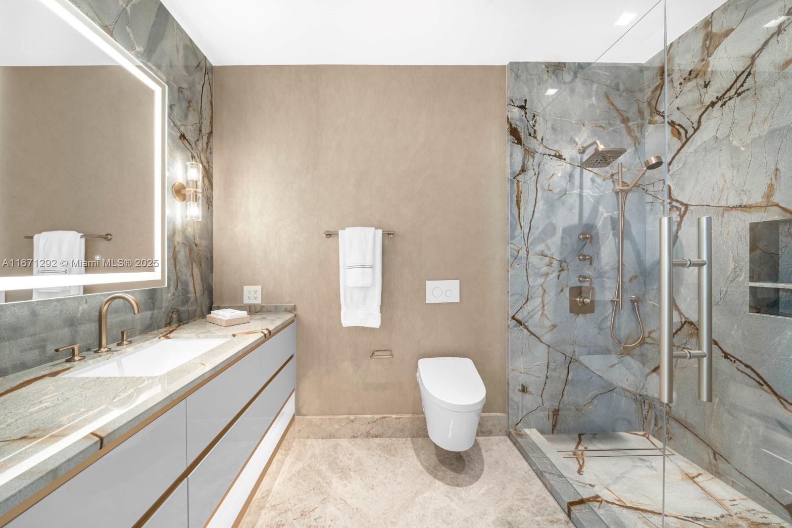 17749 COLLINS AVENUE COND - Residential