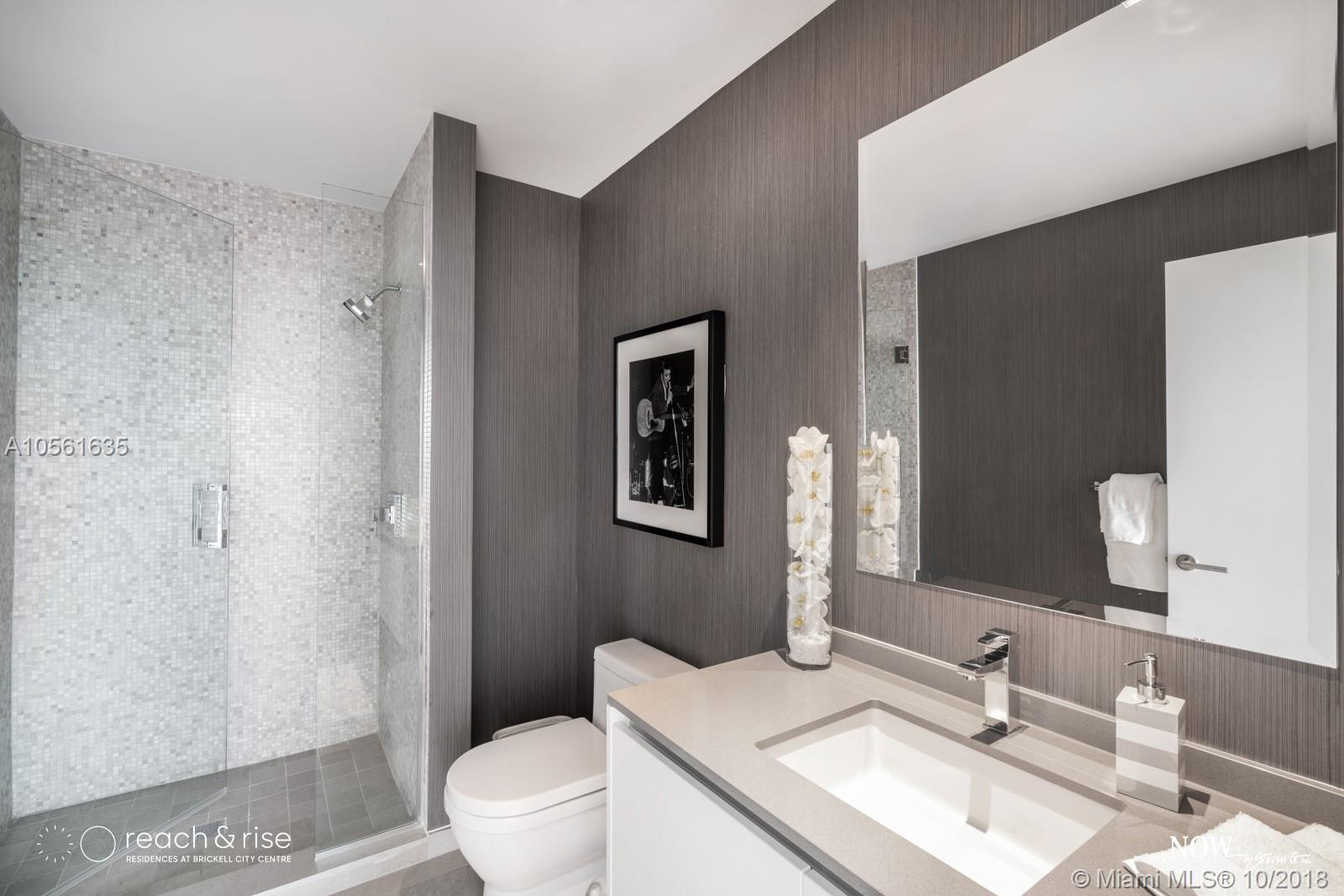 RISE CONDO - Residential