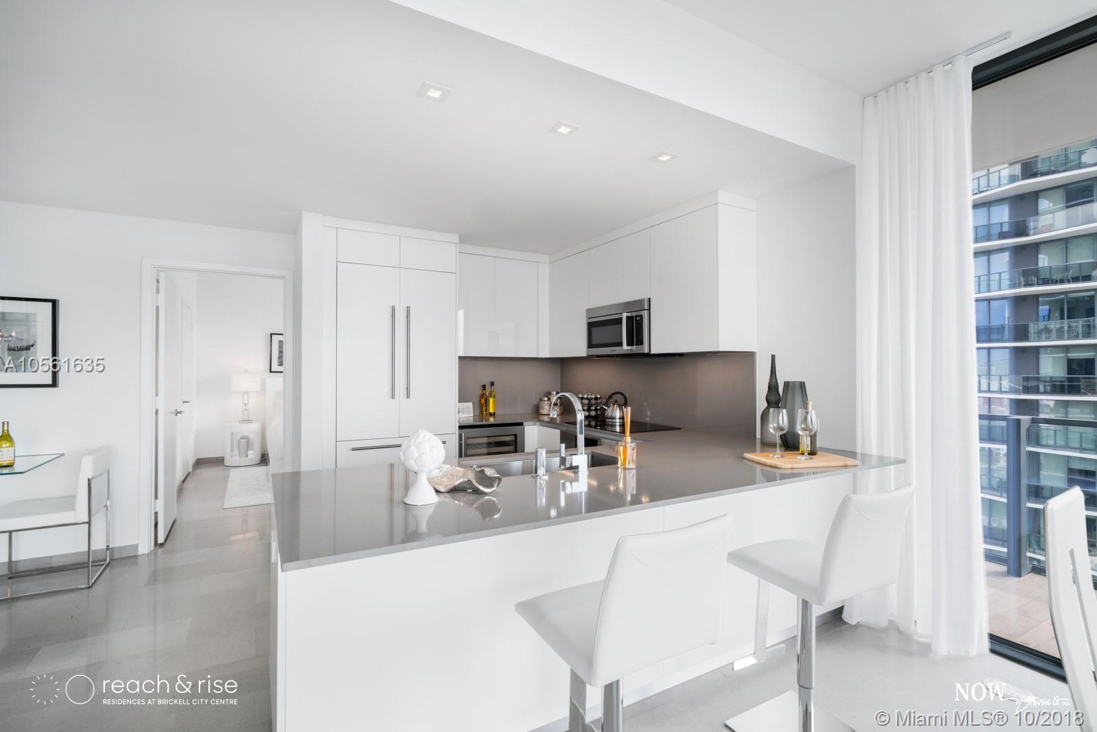 RISE CONDO - Residential