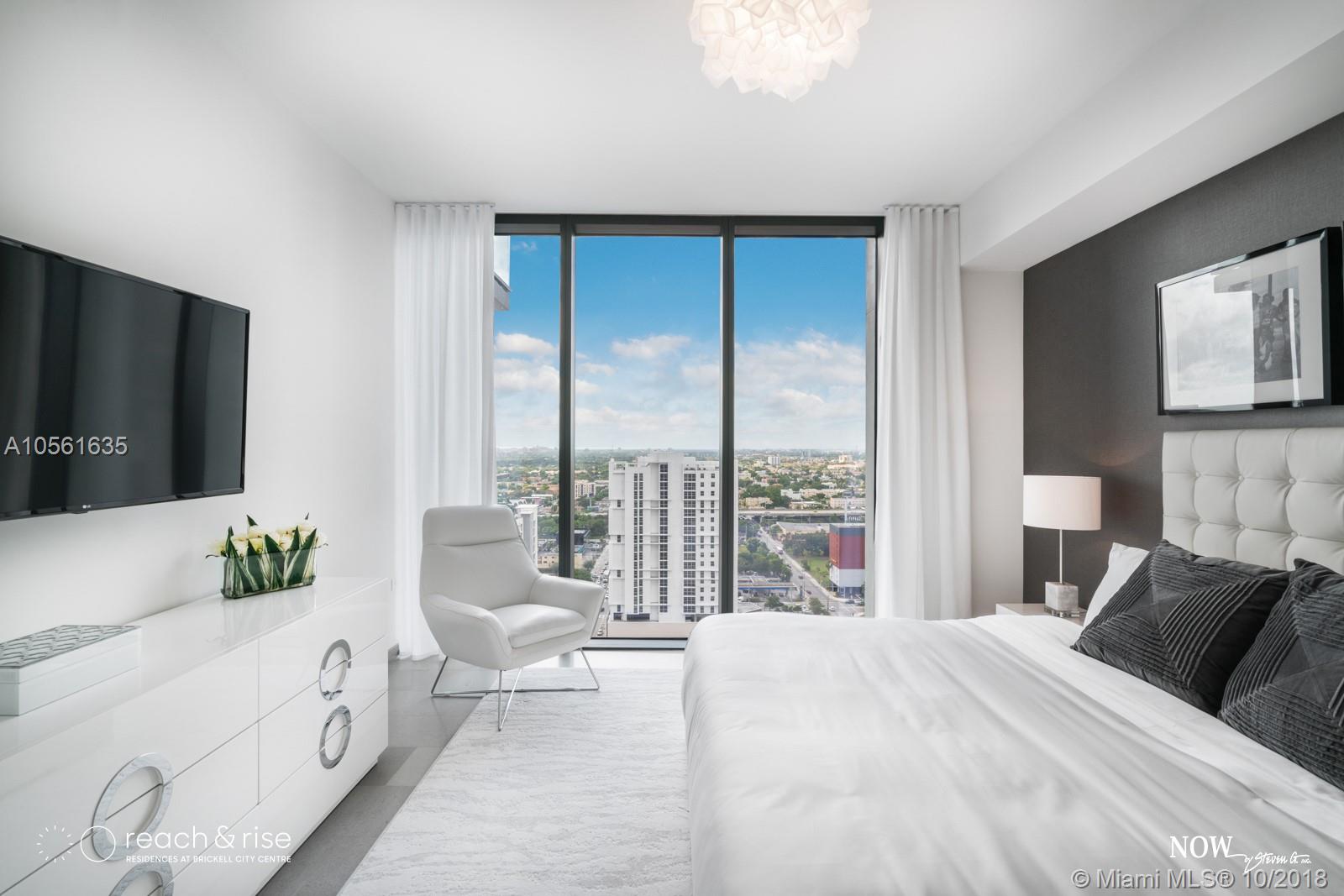 RISE CONDO - Residential