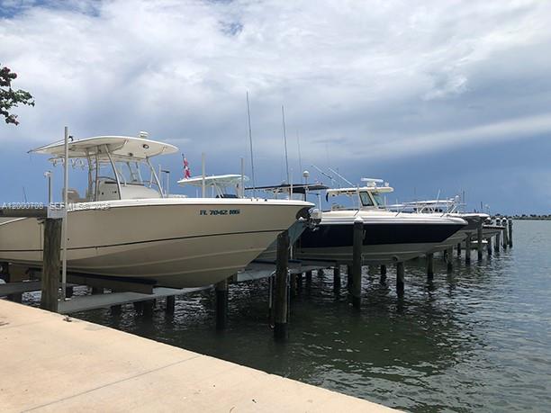 BRICKELL PLACE PHASE II C - Residential