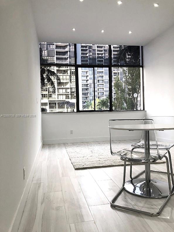 BRICKELL PLACE PHASE II C - Residential