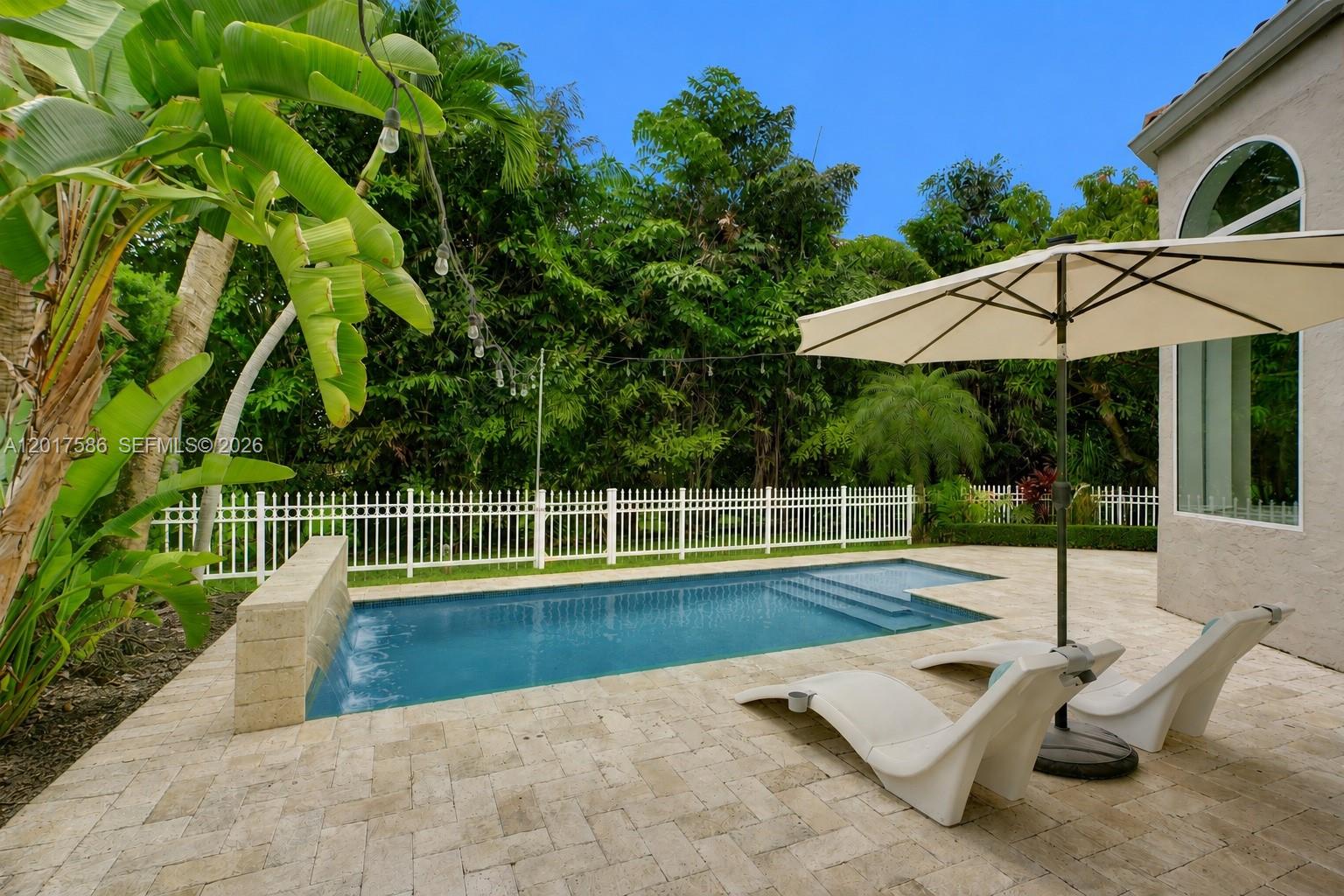 DORAL DUNES 1ST ADDN - Residential