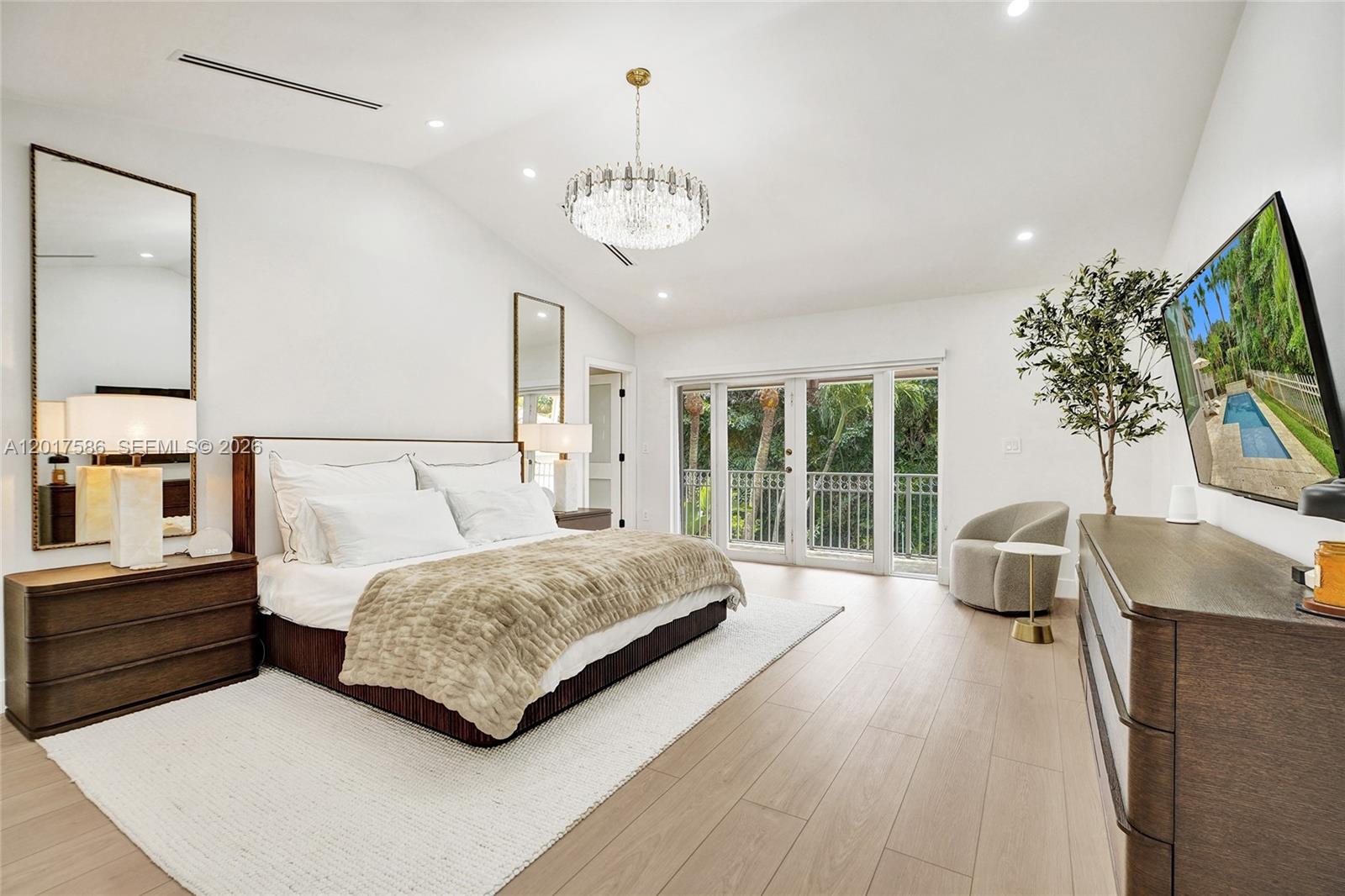 DORAL DUNES 1ST ADDN - Residential
