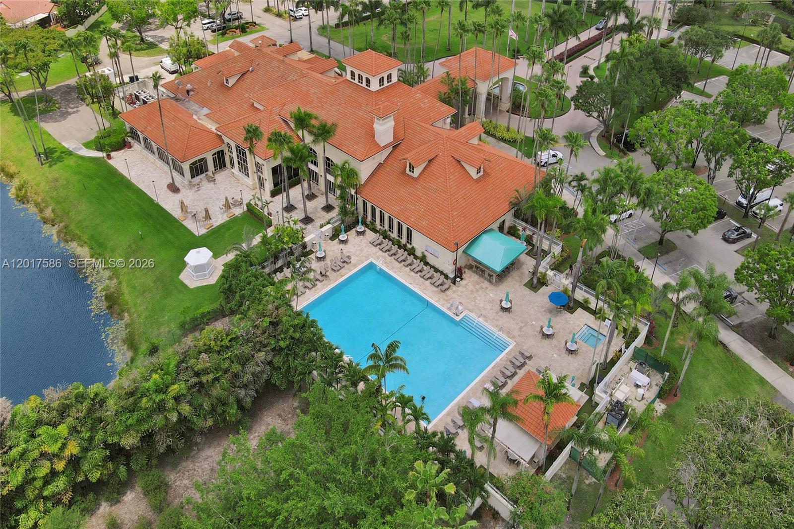 DORAL DUNES 1ST ADDN - Residential