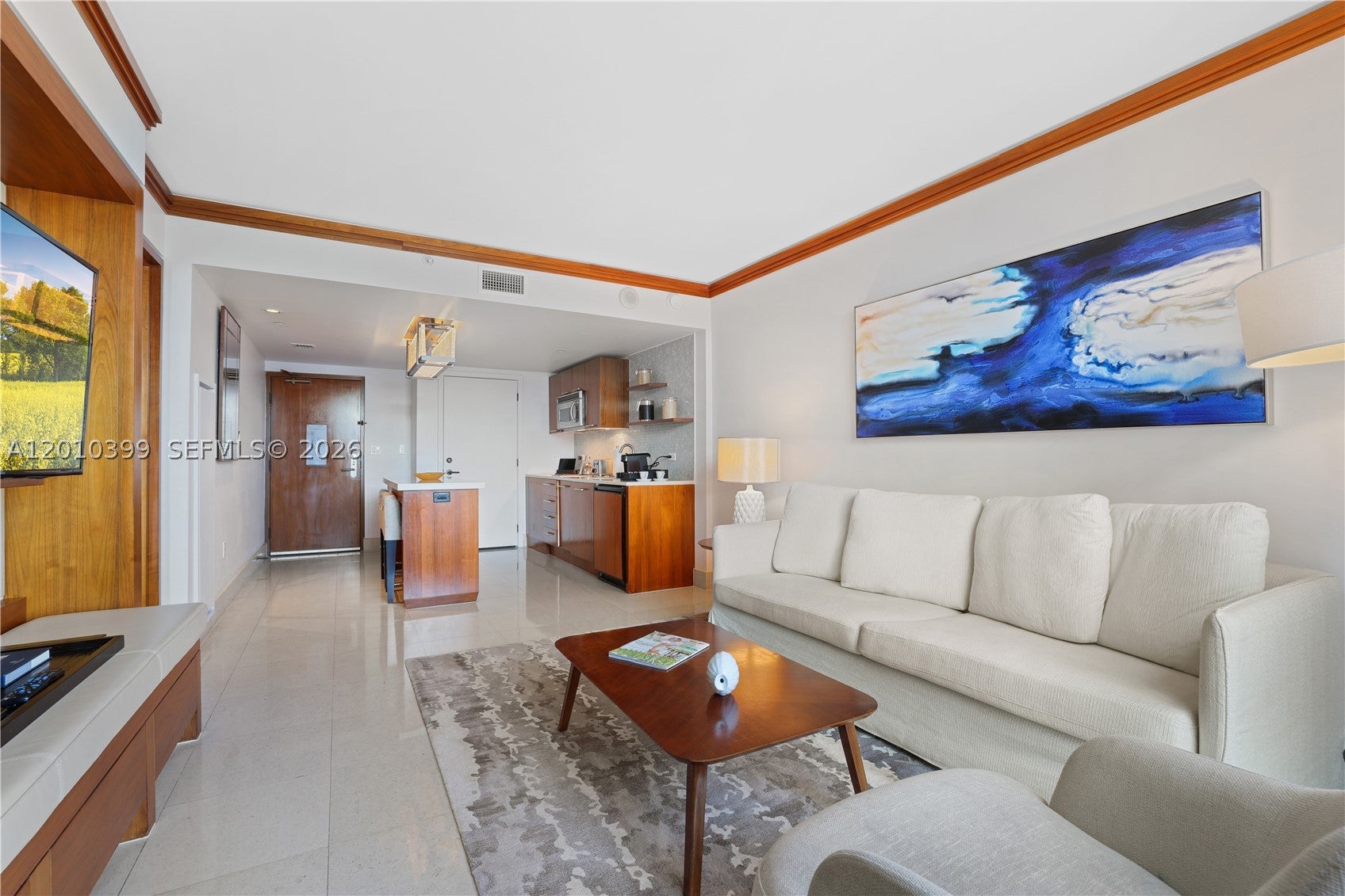 6801 Collins Ave 503