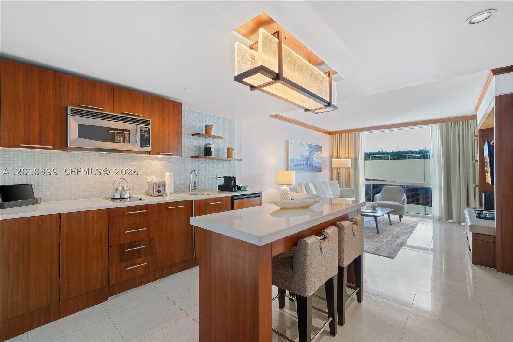 6801 Collins Ave 503