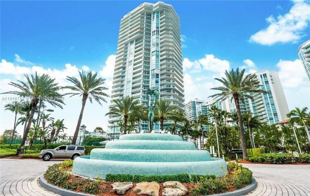 Photo of 16400 Collins Ave #1246, Sunny Isles Beach, FL 33160 (MLS # A11916712)