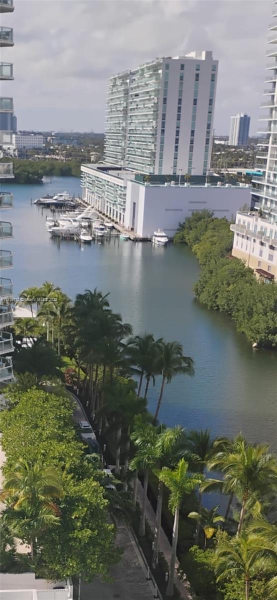 OCEANIA IV CONDO - Residential