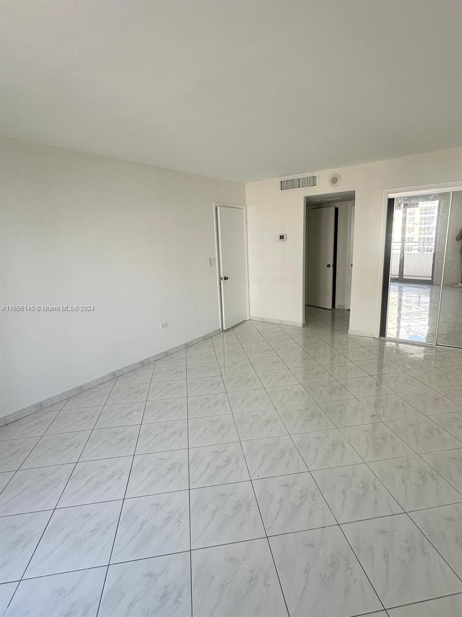 OCEANSIDE PLAZA CONDO - Residential