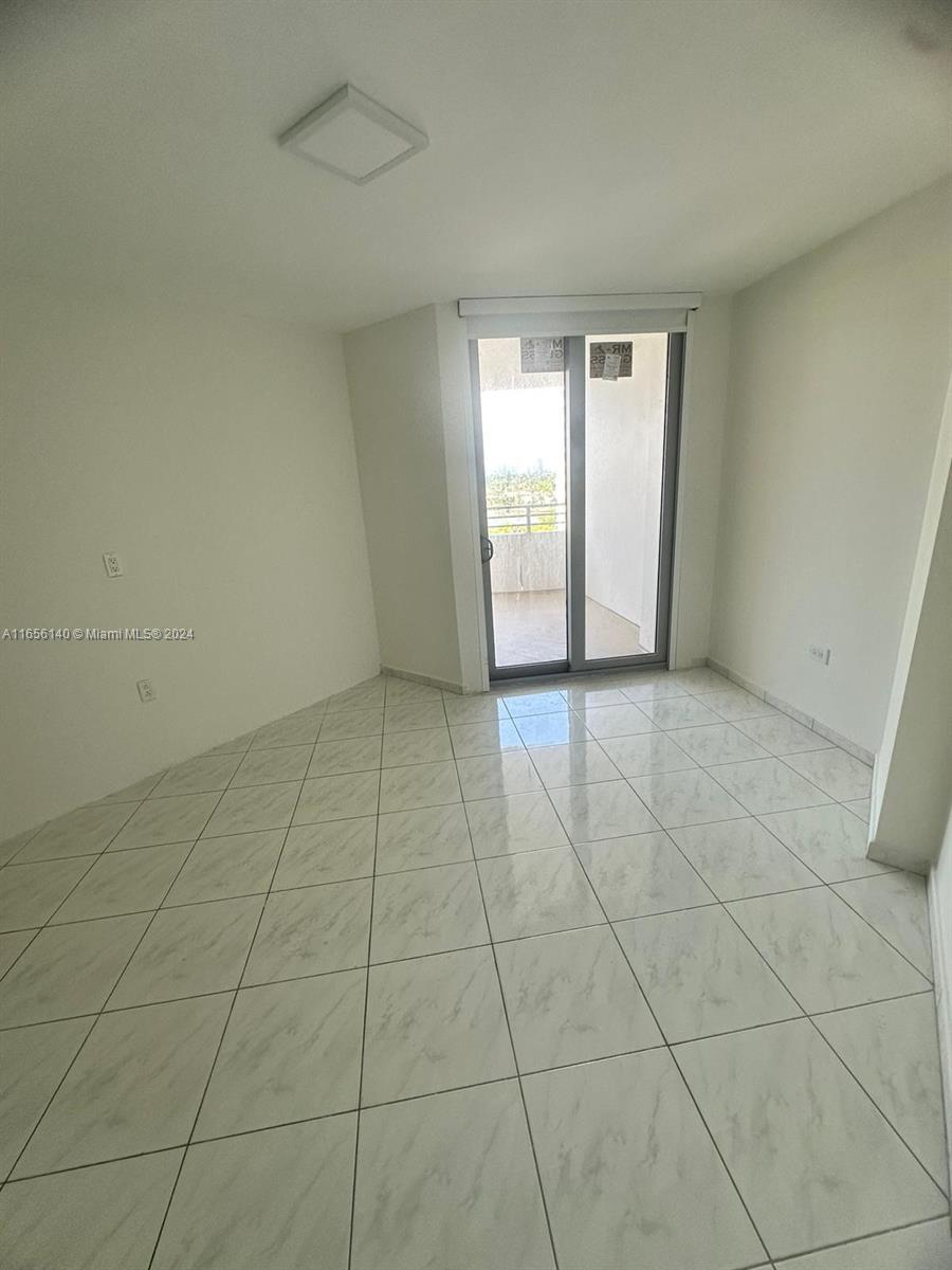 OCEANSIDE PLAZA CONDO - Residential
