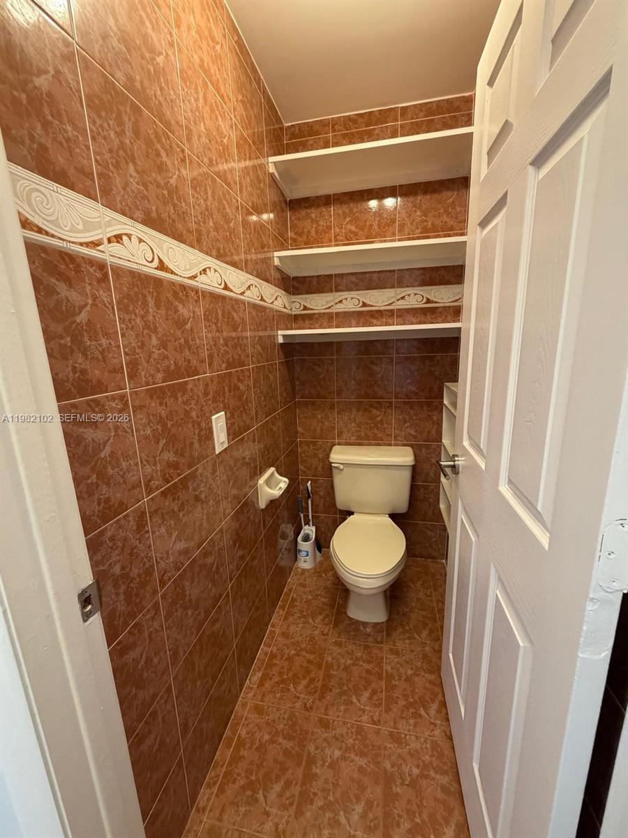 BRISTOL POINTE - Residential Lease