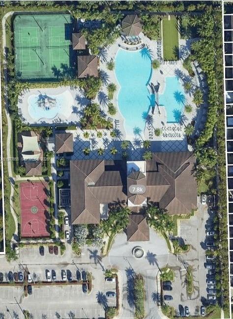 GRAND BAY SOUTH VILLAS - Residential Lease