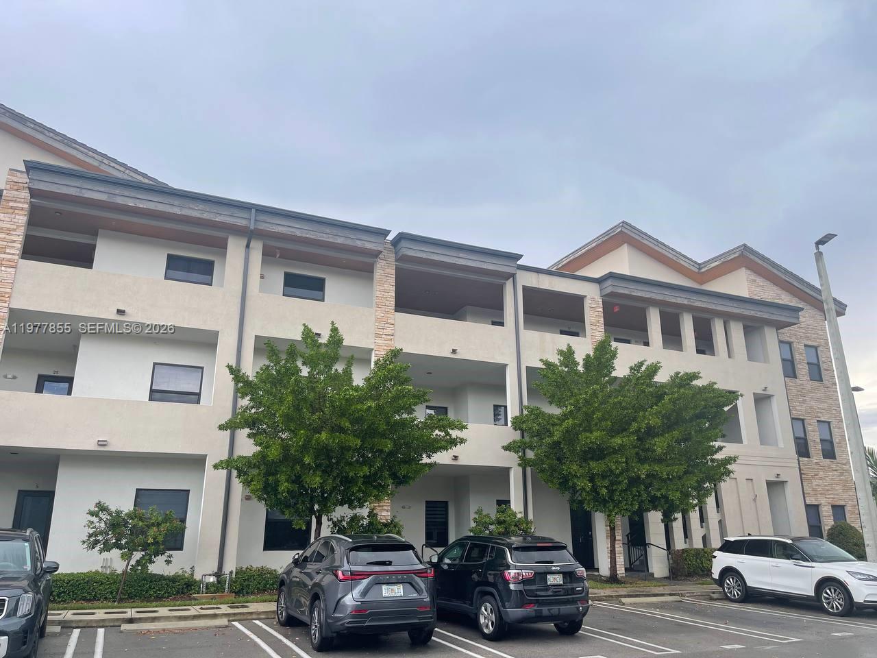 GRAND BAY SOUTH VILLAS - Residential Lease