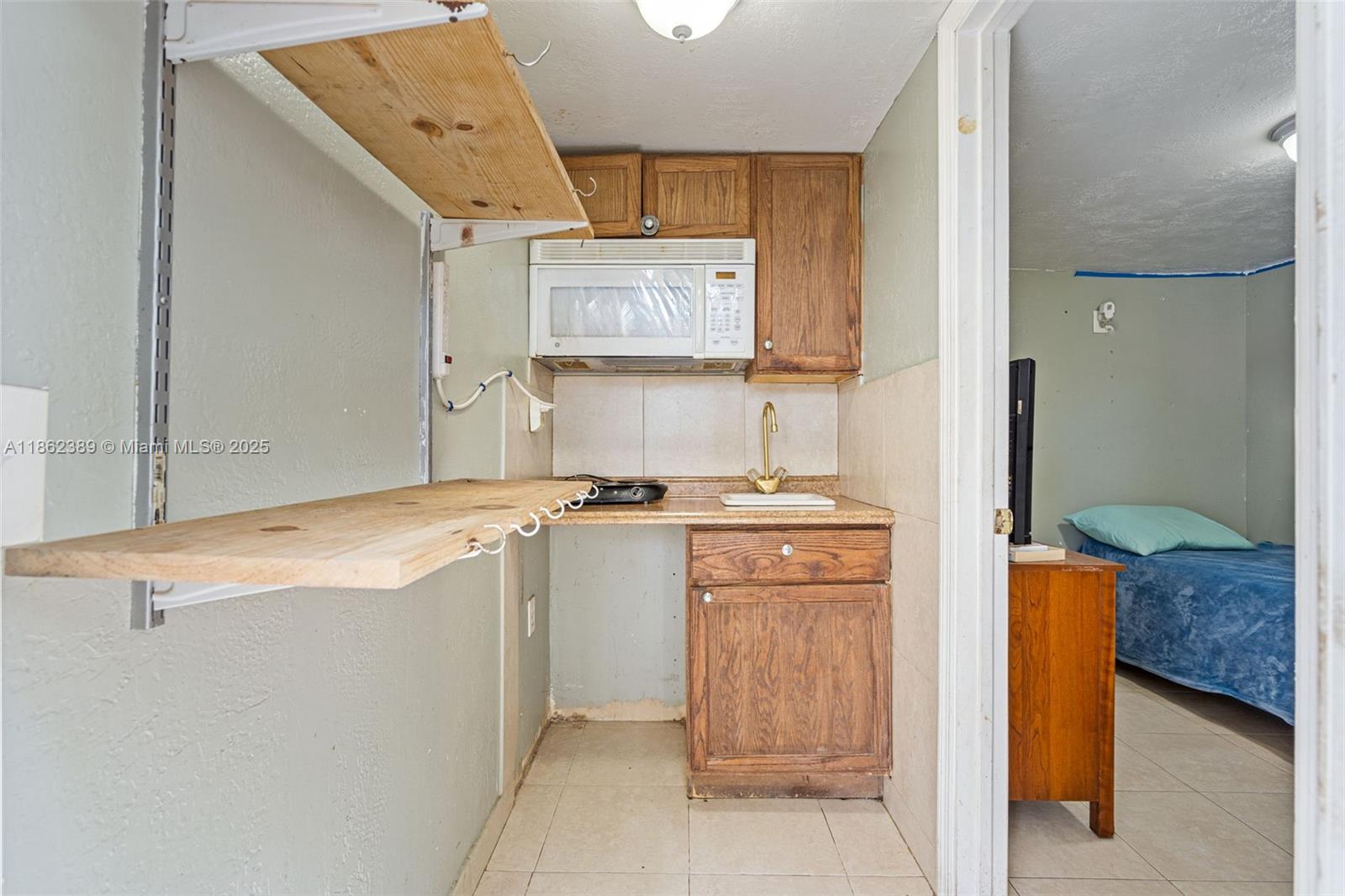 BEVERLY PARK - Residential