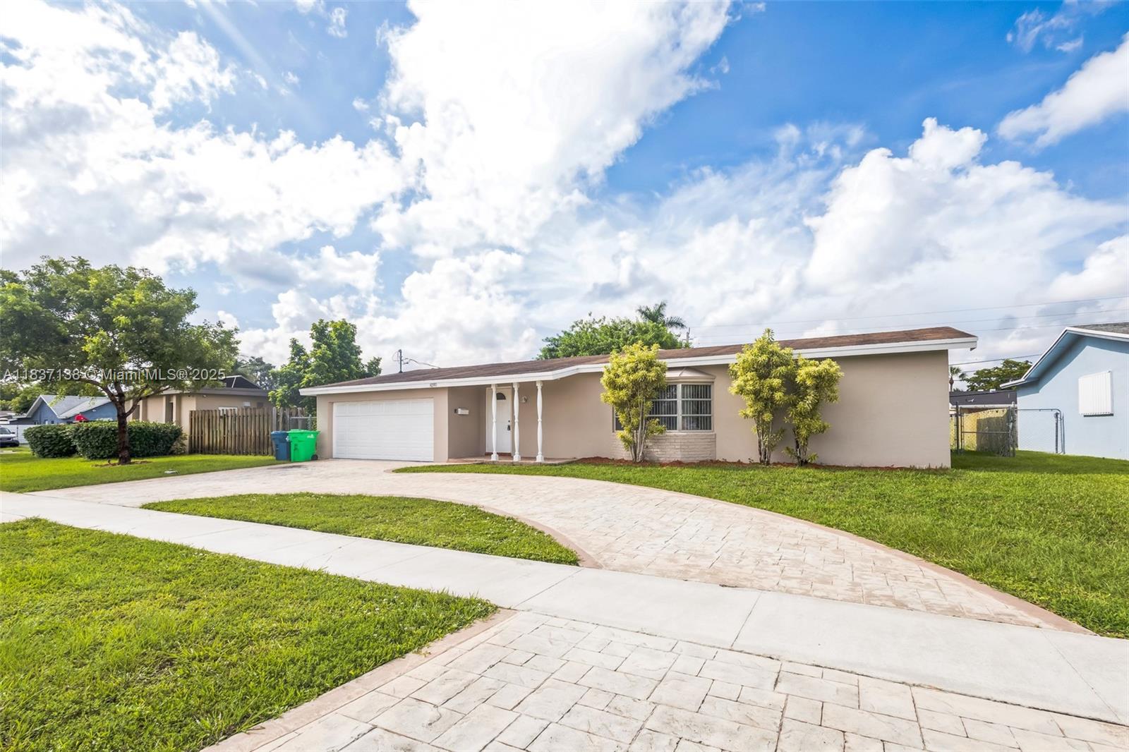 8390 NW 24th St