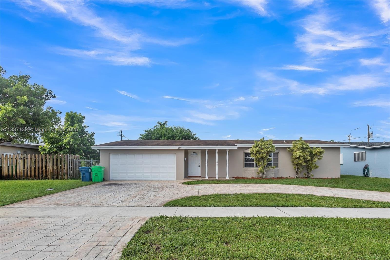 8390 NW 24th St