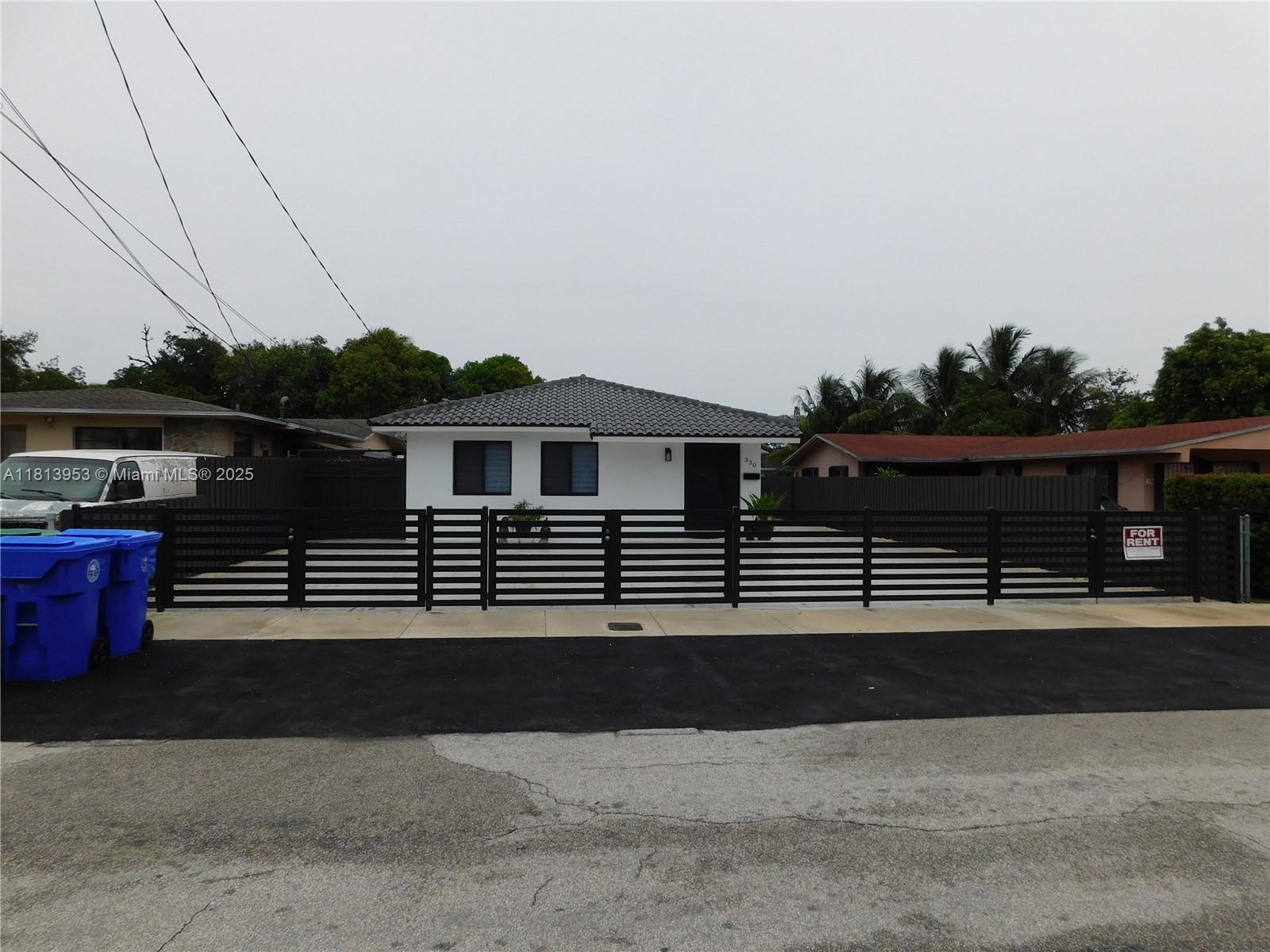 Rental Property at 330 Nw 43rd Pl 332, Miami, Broward County, Florida - Bedrooms: 3 
Bathrooms: 2  - $3,980 MO.