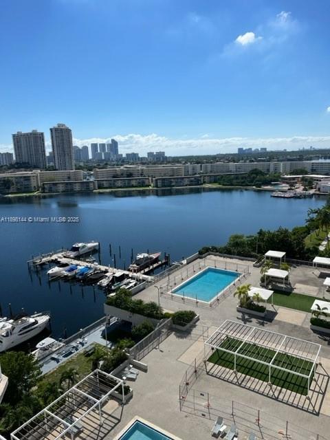 DEL PRADO MARINA - Residential